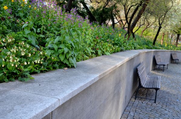 Concrete Retaining Wall Service in Naperville