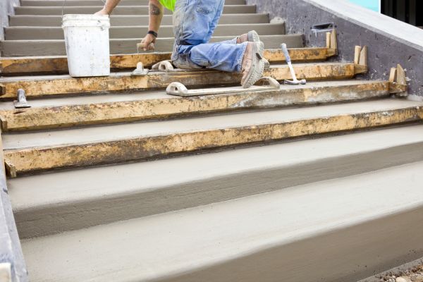 Concrete Steps Pouring in Naperville