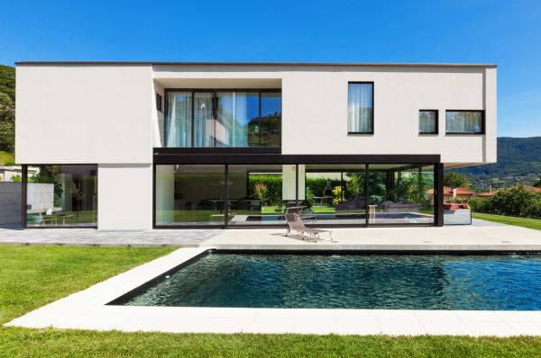 Poolside Concrete Construction in Naperville