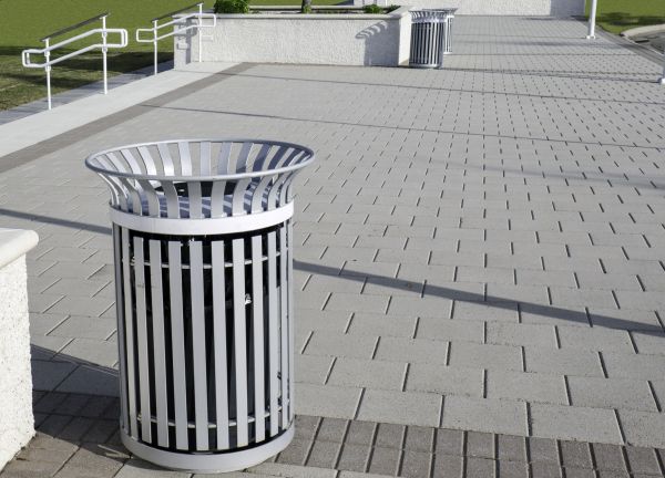 Courtyard Pavement Service in Naperville